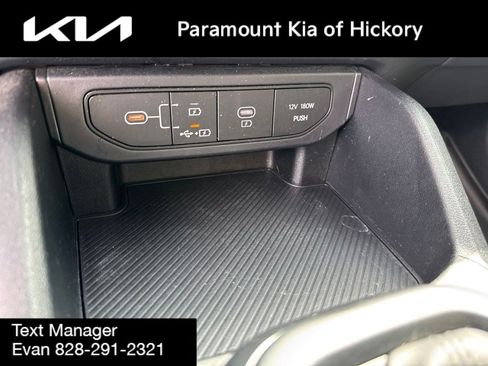 Used 2025 Kia K4 FWD image 23