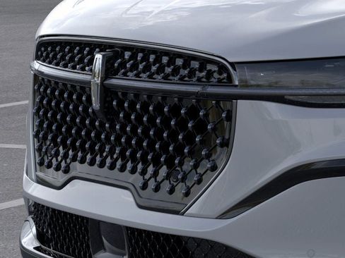 New 2026 Lincoln Nautilus Premier w/ Equipment Group 102A image 17