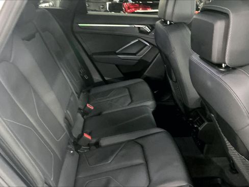 Certified 2023 Audi Q3 2.0T Premium Plus w/ Premium Plus Package image 29