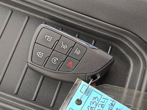 Used 2024 Chevrolet Tahoe Z71 w/ Luxury Package AWD/4WD image 32