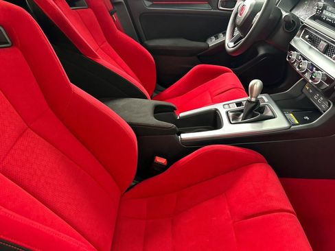 Used 2024 Honda Civic Type R image 32