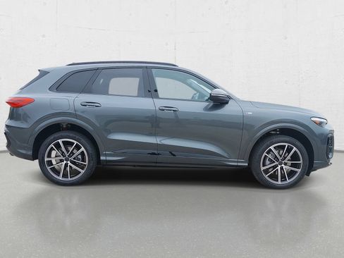 New 2026 Audi Q5 Premium Plus AWD/4WD image 4
