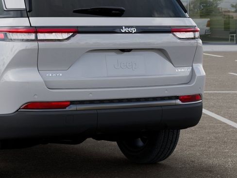 New 2026 Jeep Grand Cherokee Limited image 13