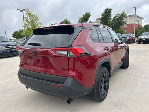 Used 2024 Toyota RAV4 LE image 3