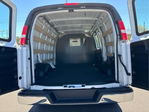 Certified 2024 GMC Savana 2500 w/ Driver Convenience Package RWD image 21