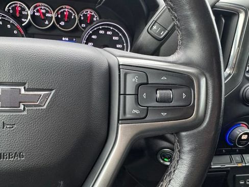 Used 2022 Chevrolet Silverado 1500 RST AWD/4WD image 24