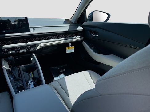 New 2026 Honda Accord LX image 18