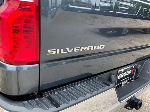 Used 2020 Chevrolet Silverado 1500 LT w/ Texas Edition RWD image 30