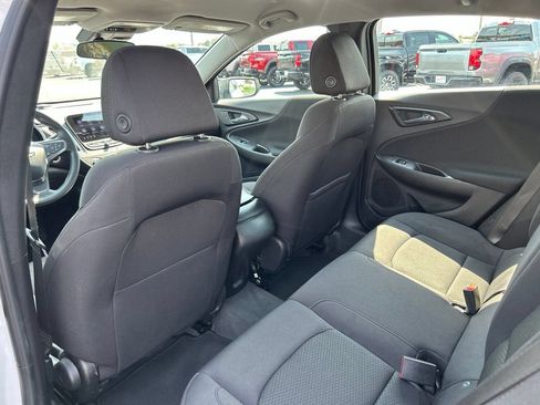 Used 2023 Chevrolet Malibu LS FWD image 36
