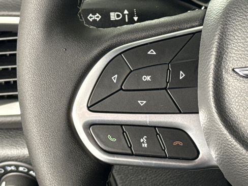 New 2026 Chrysler Voyager LX image 17