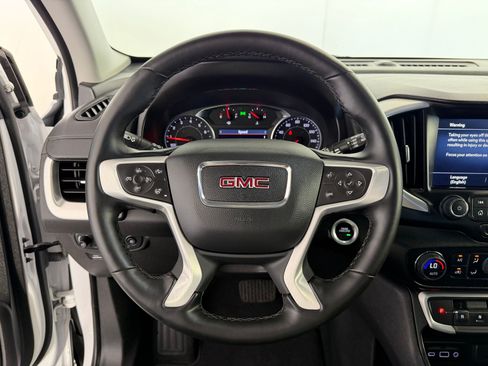 Used 2024 GMC Terrain SLT w/ Elevation Edition AWD/4WD image 14