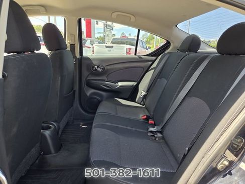 Used 2015 Nissan Versa FWD image 11