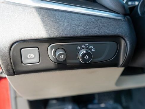 Used 2020 Buick Enclave Essence w/ LPO, Luxury Package AWD/4WD image 21