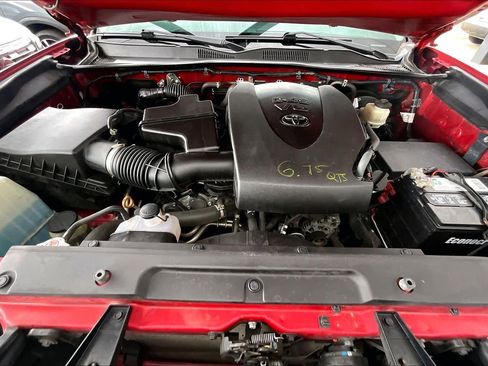 Used 2019 Toyota Tacoma SR5 image 27