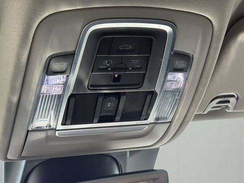 Used 2022 RAM 1500 Laramie RWD image 22