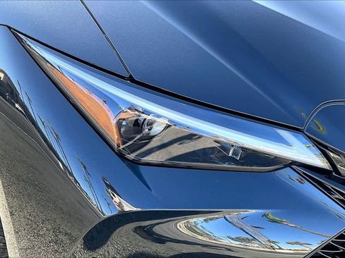 New 2026 Lexus IS 350 F Sport RWD image 21