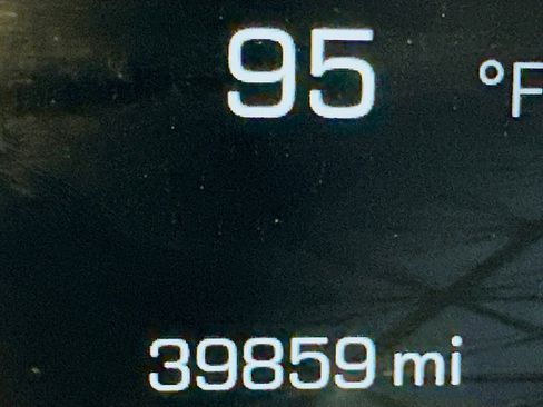 Used 2025 GMC Sierra 1500 SLT image 19