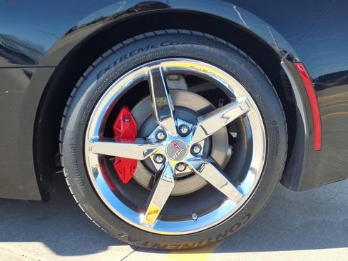 Used 2014 Chevrolet Corvette Stingray 2dr Convertible w/ 2LT Preferred Equipment Group image 24