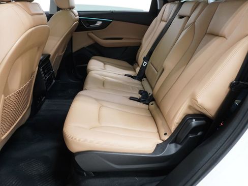 Used 2022 Audi Q7 2.0T Premium Plus w/ Premium Plus Package image 16