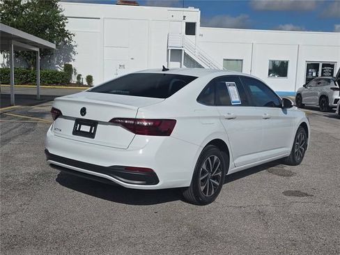 Used 2023 Volkswagen Jetta S FWD image 3