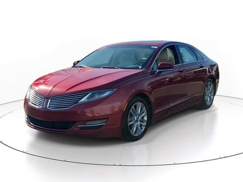 Used 2014 Lincoln MKZ AWD w/ Equipment Group 101A Select image 2
