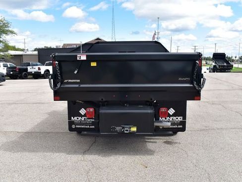 New 2024 RAM 3500 Tradesman w/ Chrome Appearance Group image 7