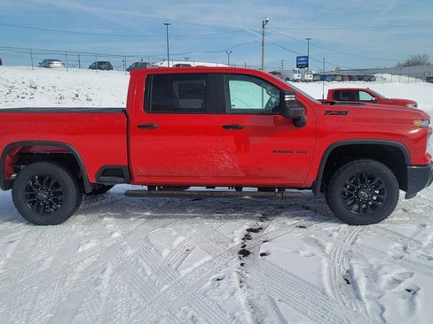 New 2025 Chevrolet Silverado 2500 Custom w/ Custom Value Package image 14