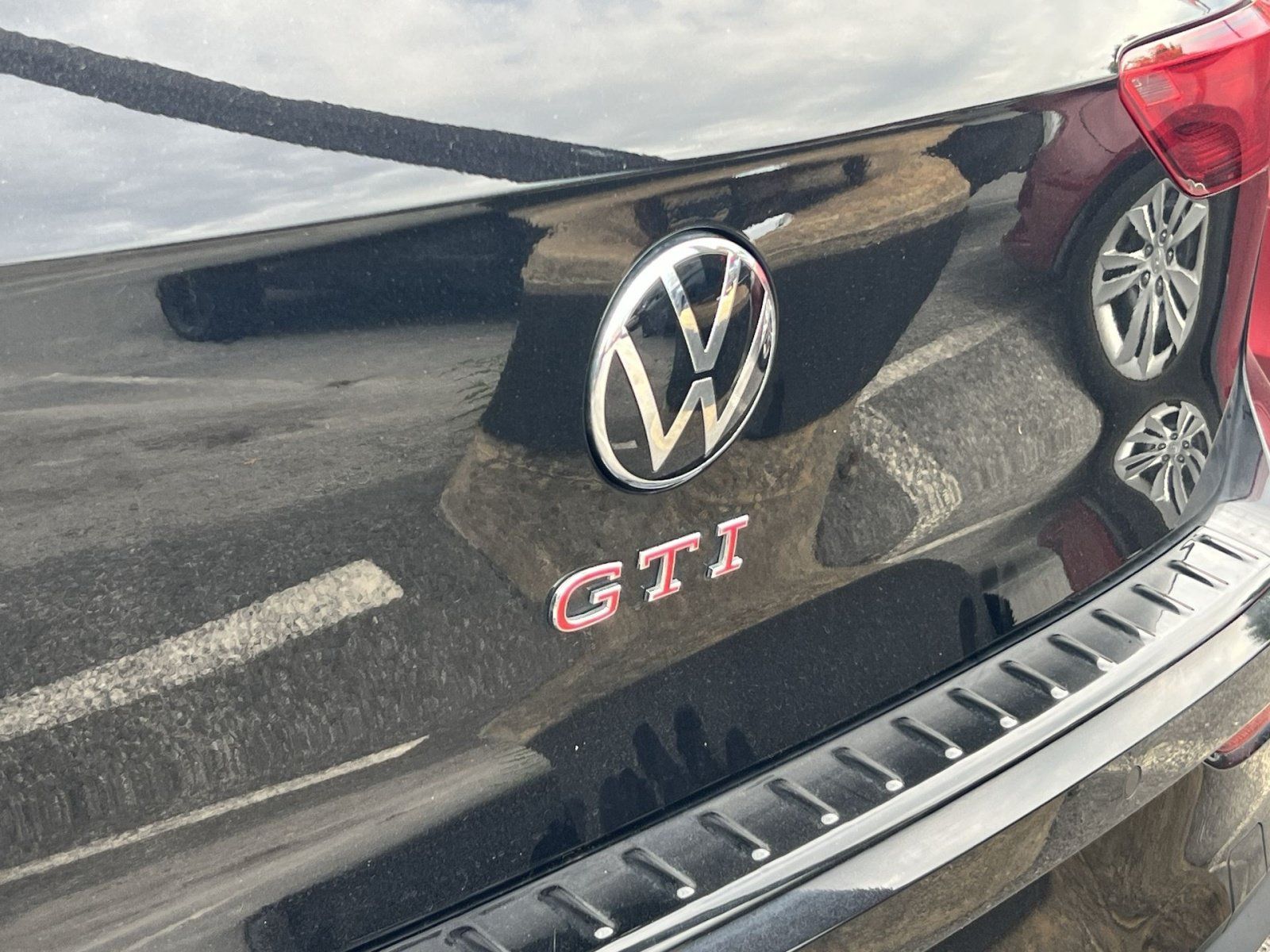 Used 2024 Volkswagen GTI S FWD image 22
