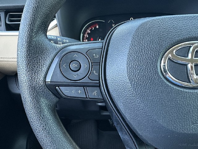 Certified 2024 Toyota RAV4 XLE FWD image 26