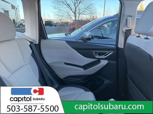 Used 2021 Subaru Forester Premium image 10