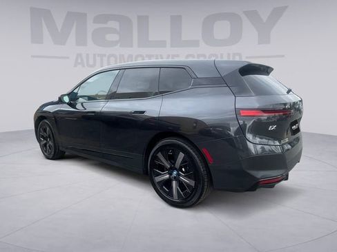 Used 2024 BMW iX xDrive50 w/ Convenience Package AWD/4WD image 3