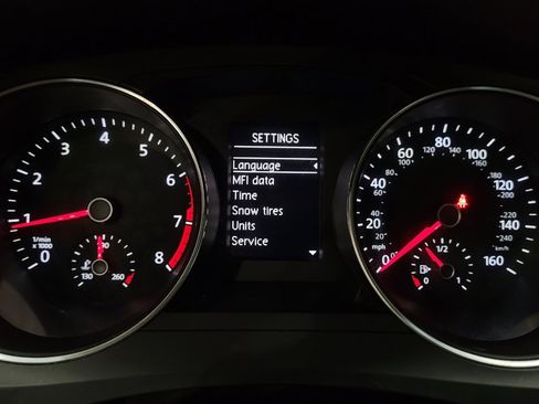 Used 2017 Volkswagen Jetta SE FWD image 23