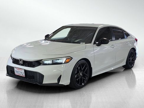 Used 2025 Honda Civic Sport image 3
