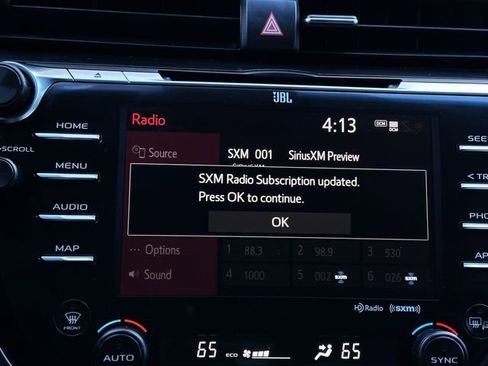 Used 2020 Toyota Camry XSE image 21