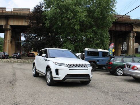 Used 2020 Land Rover Range Rover Evoque S AWD/4WD image 10