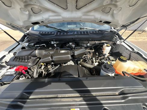Used 2018 Ford F250 XL w/ Power Equipment Group RWD image 9