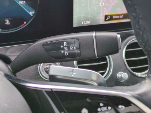 Used 2023 Mercedes-Benz E 350 Sedan image 27