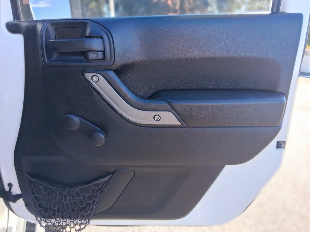 Used 2016 Jeep Wrangler Sport AWD/4WD image 10