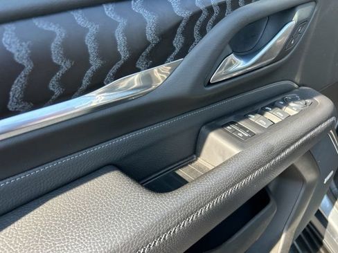 Certified 2023 GMC Yukon Denali w/ LPO, Floor Liner Package AWD/4WD image 31
