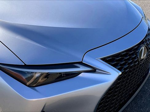 Used 2022 Lexus IS 300 image 30
