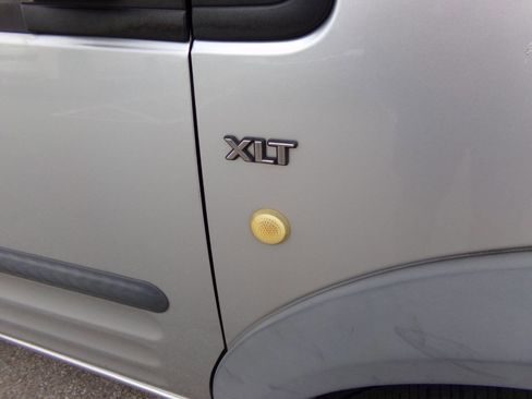 Used 2012 Ford Transit Connect XLT image 43