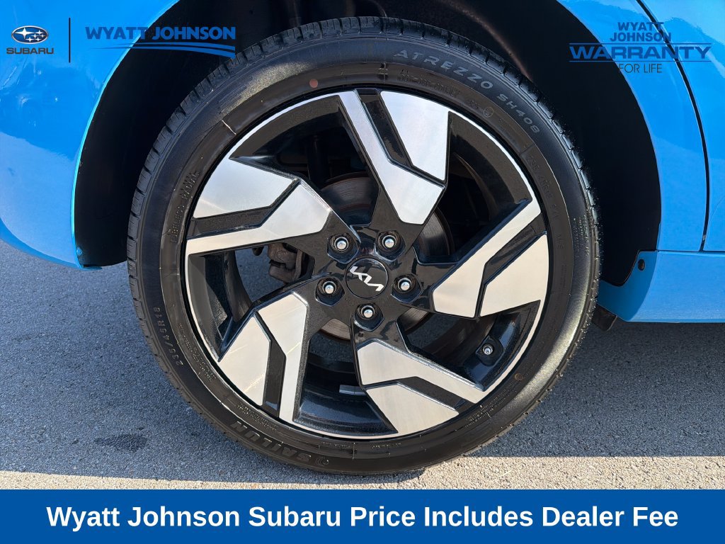 Used 2023 Kia Soul GT-Line FWD image 10