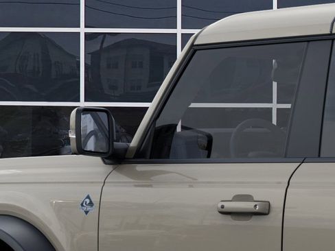 New 2025 Ford Bronco Outer Banks w/ Sasquatch Package image 22