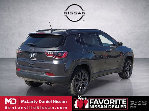 Used 2021 Jeep Compass 80th Special Edition image 5