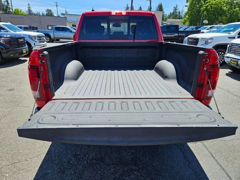 Used 2018 RAM 1500 Sport w/ Sport Premium Group AWD/4WD image 12