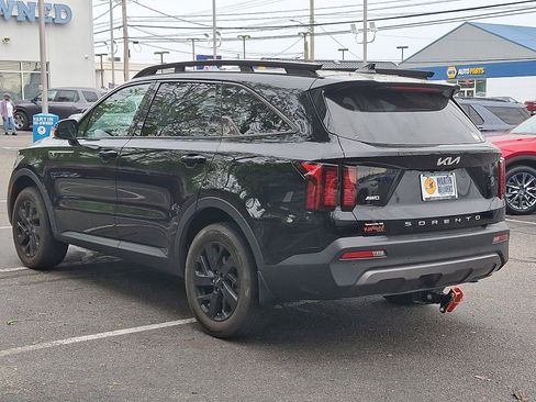 Certified 2022 Kia Sorento S AWD/4WD image 3