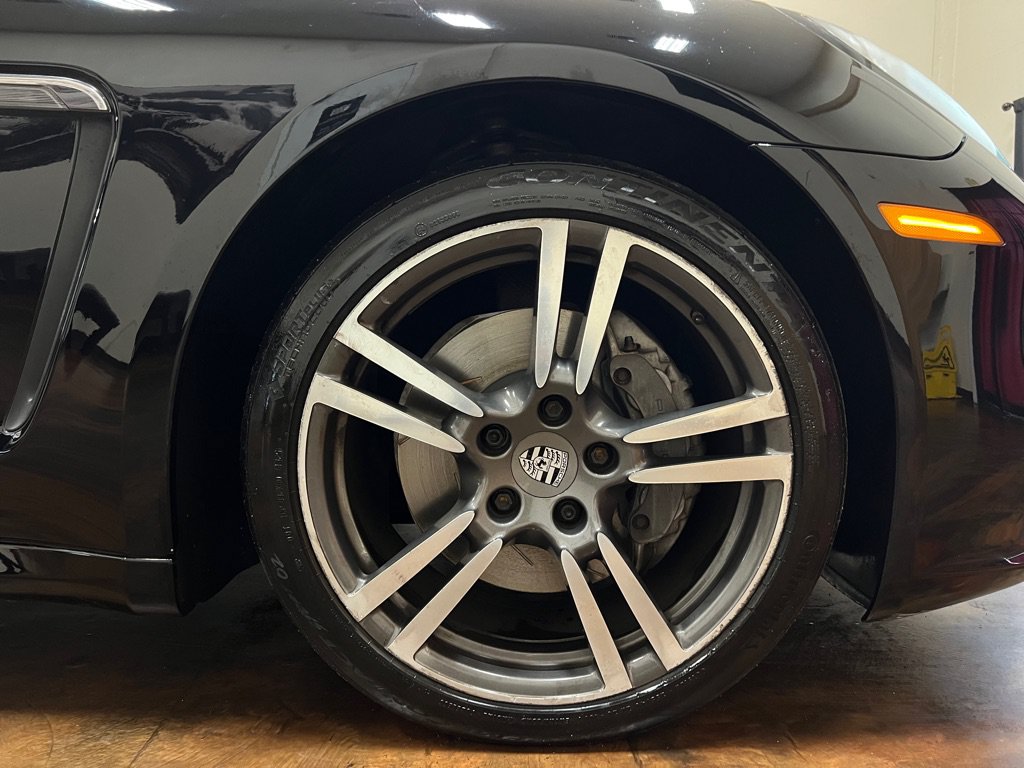 Used 2014 Porsche Panamera 4 AWD/4WD image 11