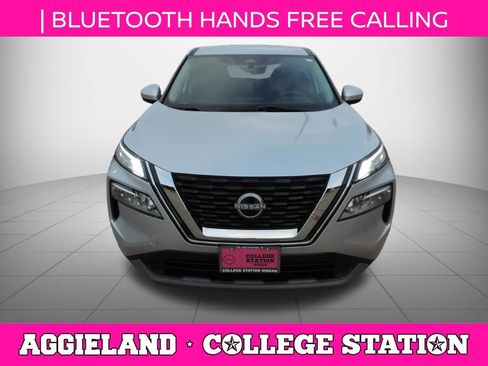 Used 2023 Nissan Rogue SV image 10