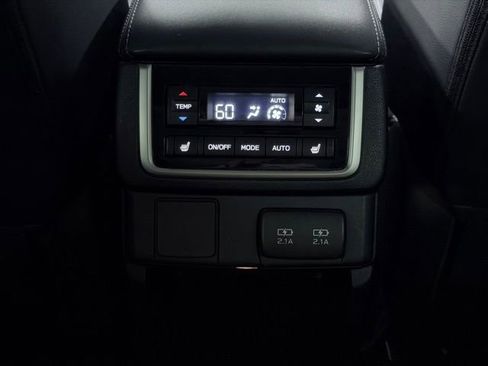 Used 2020 Subaru Ascent Limited w/ Technology Package AWD/4WD image 29