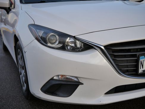 Used 2015 MAZDA MAZDA3 i Sport image 16